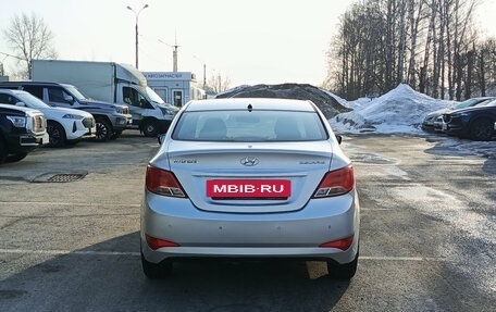 Hyundai Solaris II рестайлинг, 2014 год, 800 000 рублей, 7 фотография