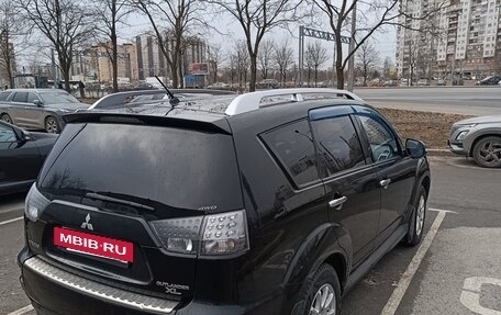 Mitsubishi Outlander III рестайлинг 3, 2010 год, 905 000 рублей, 6 фотография