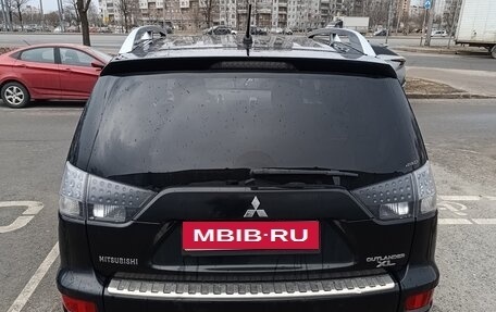 Mitsubishi Outlander III рестайлинг 3, 2010 год, 905 000 рублей, 5 фотография
