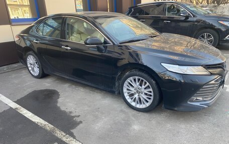 Toyota Camry, 2020 год, 1 990 000 рублей, 3 фотография