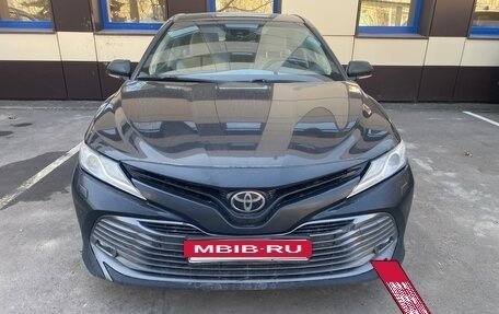 Toyota Camry, 2020 год, 1 990 000 рублей, 2 фотография