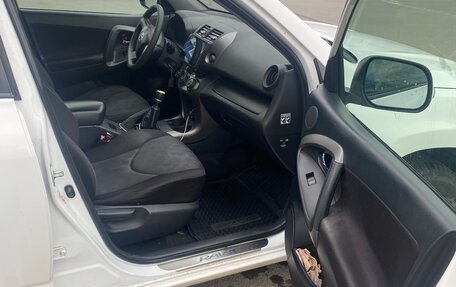 Toyota RAV4, 2011 год, 1 150 000 рублей, 5 фотография