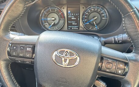 Toyota Hilux VIII, 2020 год, 5 100 000 рублей, 11 фотография