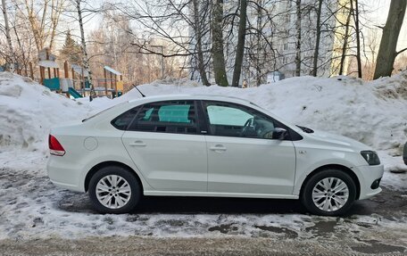 Volkswagen Polo VI (EU Market), 2014 год, 870 000 рублей, 2 фотография