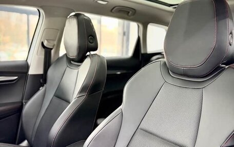 Skoda Karoq I, 2023 год, 2 110 000 рублей, 12 фотография