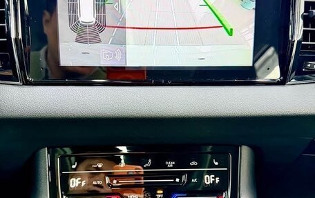 Skoda Karoq I, 2023 год, 2 110 000 рублей, 17 фотография