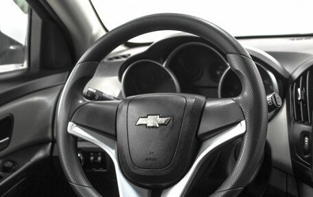 Chevrolet Cruze II, 2013 год, 949 900 рублей, 17 фотография