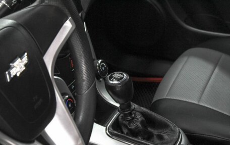 Chevrolet Cruze II, 2013 год, 949 900 рублей, 20 фотография