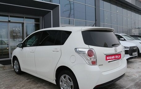 Toyota Verso I, 2013 год, 1 090 000 рублей, 4 фотография