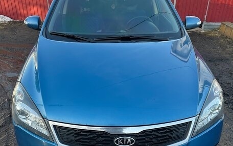 KIA cee'd I рестайлинг, 2010 год, 875 000 рублей, 1 фотография