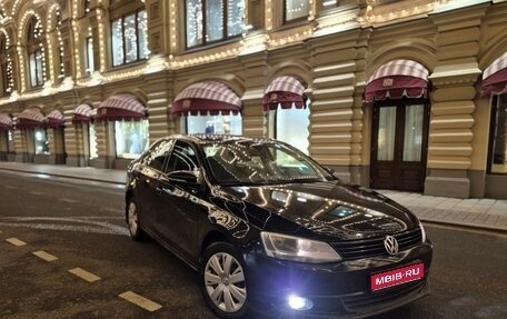 Volkswagen Jetta VI, 2013 год, 725 000 рублей, 1 фотография