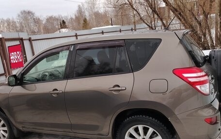 Toyota RAV4, 2010 год, 950 000 рублей, 2 фотография