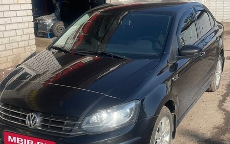 Volkswagen Polo VI (EU Market), 2016 год, 1 100 000 рублей, 1 фотография