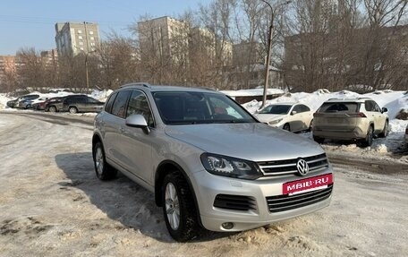 Volkswagen Touareg III, 2012 год, 1 900 000 рублей, 3 фотография