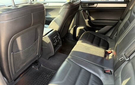 Volkswagen Touareg III, 2012 год, 1 900 000 рублей, 12 фотография