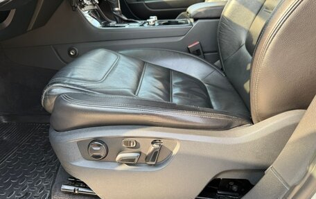 Volkswagen Touareg III, 2012 год, 1 900 000 рублей, 10 фотография