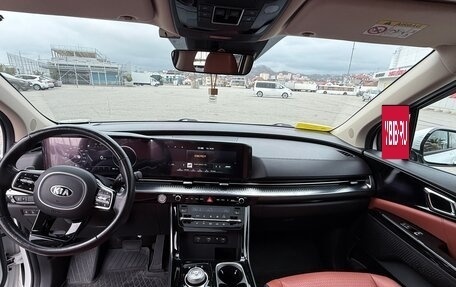 KIA Carnival, 2021 год, 3 850 000 рублей, 21 фотография