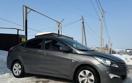 Hyundai Solaris II рестайлинг, 2015 год, 1 000 000 рублей, 6 фотография