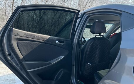 Hyundai Solaris II рестайлинг, 2015 год, 1 000 000 рублей, 13 фотография