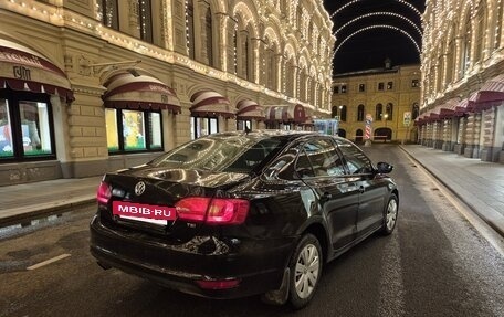 Volkswagen Jetta VI, 2013 год, 725 000 рублей, 4 фотография