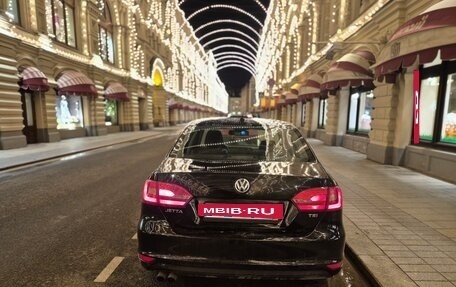 Volkswagen Jetta VI, 2013 год, 725 000 рублей, 5 фотография