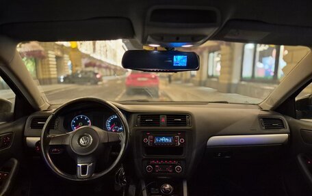 Volkswagen Jetta VI, 2013 год, 725 000 рублей, 10 фотография