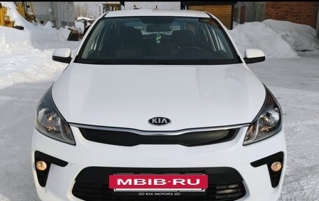 KIA Rio IV, 2017 год, 1 097 000 рублей, 3 фотография