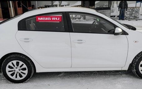 KIA Rio IV, 2017 год, 1 097 000 рублей, 8 фотография