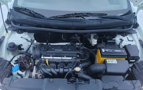 Hyundai Solaris II рестайлинг, 2012 год, 730 000 рублей, 8 фотография