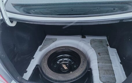 Hyundai Solaris II рестайлинг, 2012 год, 730 000 рублей, 10 фотография