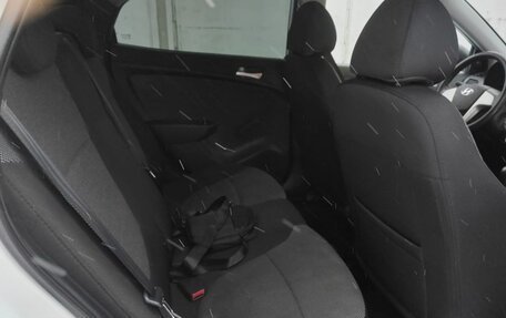 Hyundai Solaris II рестайлинг, 2012 год, 730 000 рублей, 13 фотография