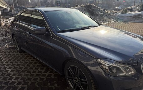 Mercedes-Benz E-Класс, 2015 год, 1 950 000 рублей, 2 фотография