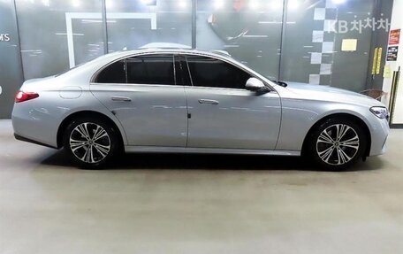 Mercedes-Benz E-Класс, 2024 год, 5 703 069 рублей, 3 фотография