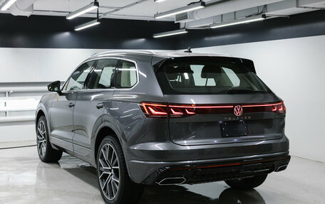 Volkswagen Touareg III, 2025 год, 8 155 000 рублей, 2 фотография