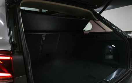 Volkswagen Touareg III, 2025 год, 8 155 000 рублей, 16 фотография