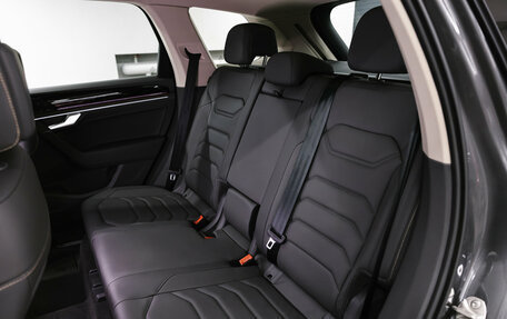 Volkswagen Touareg III, 2025 год, 8 155 000 рублей, 37 фотография