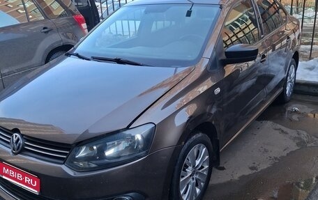 Volkswagen Polo VI (EU Market), 2014 год, 840 000 рублей, 3 фотография