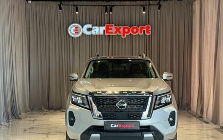 Nissan Navara (Frontier), 2024 год, 4 200 000 рублей, 2 фотография