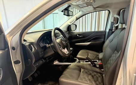 Nissan Navara (Frontier), 2024 год, 4 200 000 рублей, 10 фотография