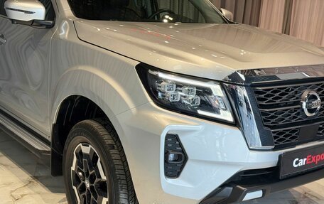 Nissan Navara (Frontier), 2024 год, 4 200 000 рублей, 5 фотография