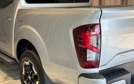 Nissan Navara (Frontier), 2024 год, 4 200 000 рублей, 7 фотография