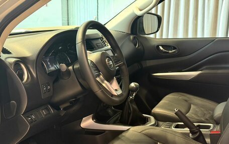 Nissan Navara (Frontier), 2024 год, 4 200 000 рублей, 11 фотография