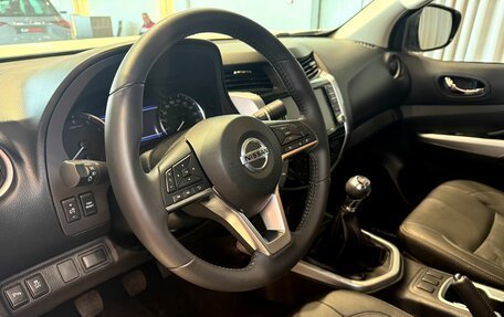 Nissan Navara (Frontier), 2024 год, 4 200 000 рублей, 15 фотография