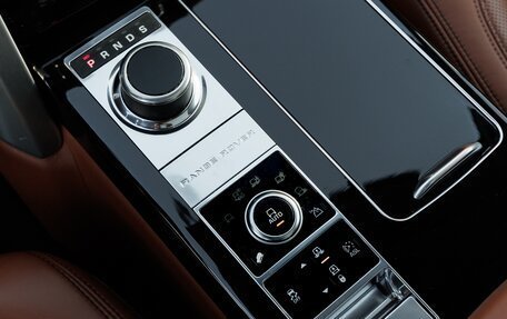 Land Rover Range Rover IV рестайлинг, 2015 год, 6 500 000 рублей, 24 фотография