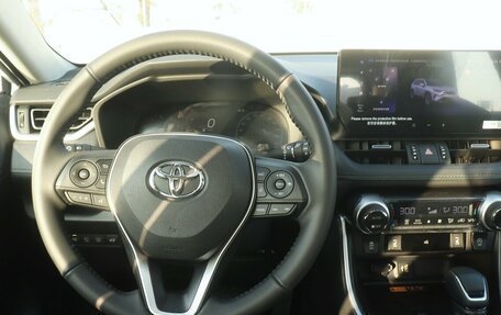 Toyota RAV4, 2025 год, 4 264 000 рублей, 13 фотография