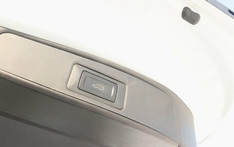 Toyota RAV4, 2025 год, 4 264 000 рублей, 20 фотография