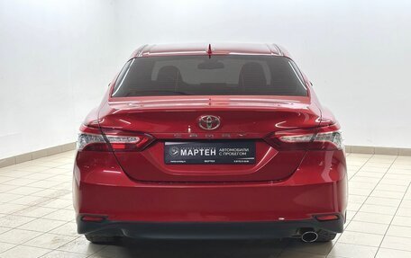 Toyota Camry, 2021 год, 3 300 000 рублей, 5 фотография