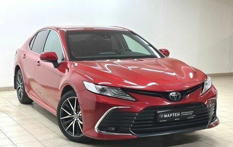 Toyota Camry, 2021 год, 3 300 000 рублей, 3 фотография