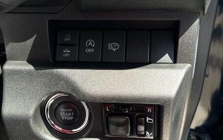 Suzuki Jimny, 2023 год, 1 600 000 рублей, 14 фотография