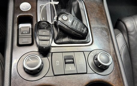 Volkswagen Touareg III, 2012 год, 1 749 000 рублей, 14 фотография